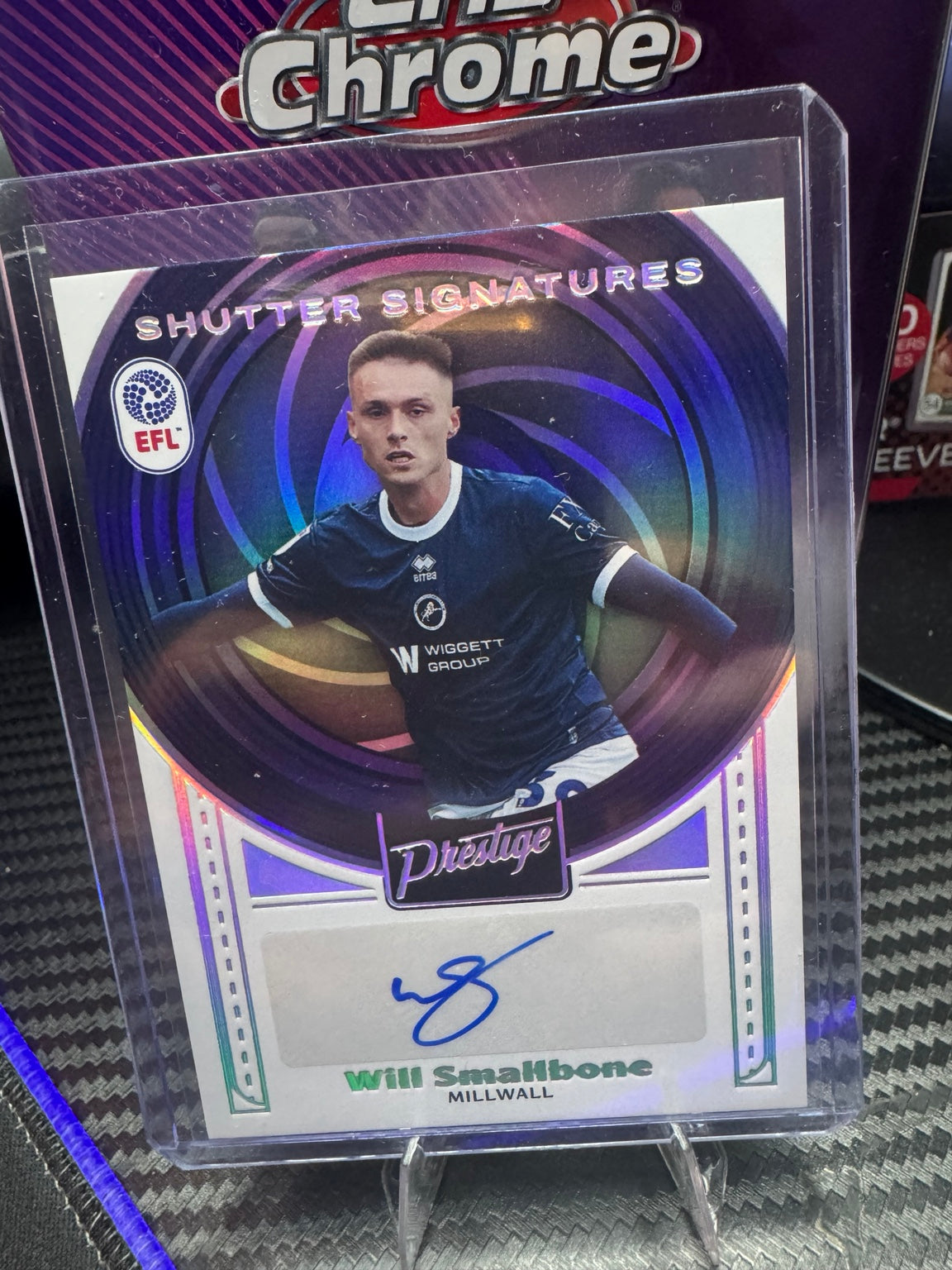 Will Smallbone Shutter Signatures Autograph – 2025-26 Panini Prestige EFL